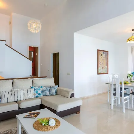 Todimer Luxury Herradura Villa *